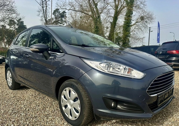 Ford Fiesta cena 27900 przebieg: 97000, rok produkcji 2015 z Milanówek małe 232